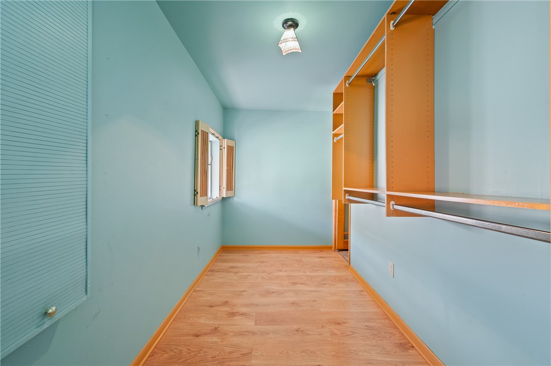 162 1/2 S 17th Street