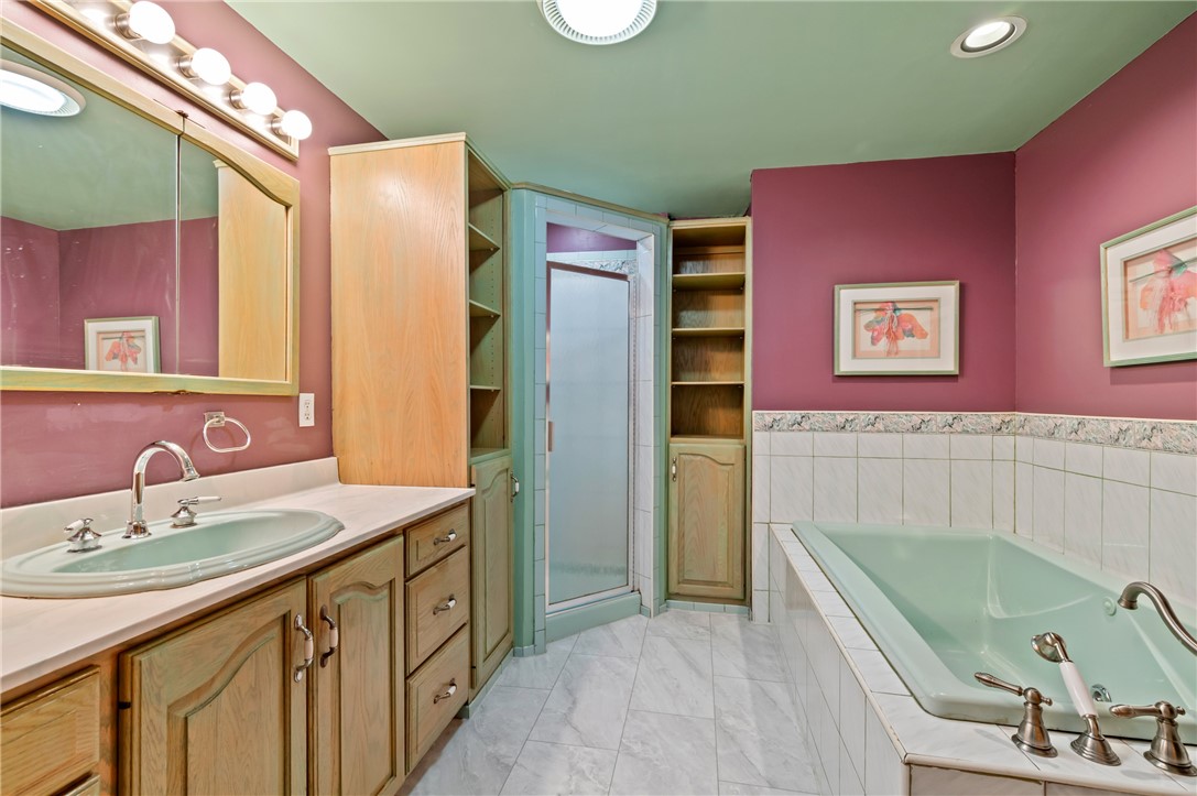 162 1/2 S 17th Street