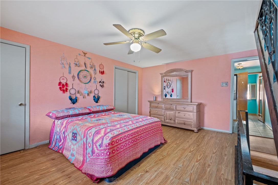 162 1/2 S 17th Street