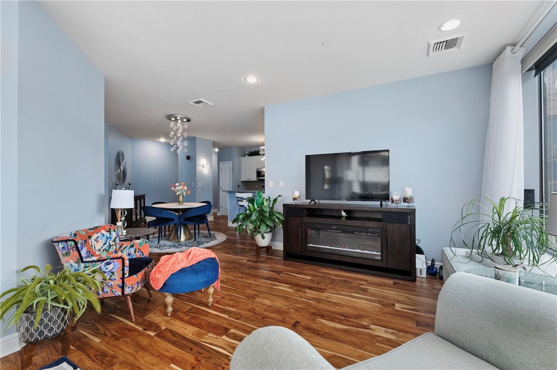 151 Fort Pitt Blvd 501