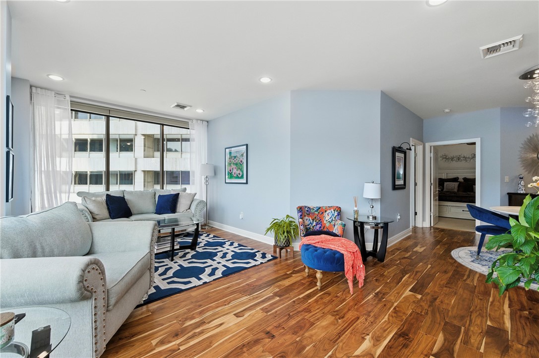 151 Fort Pitt Blvd 501