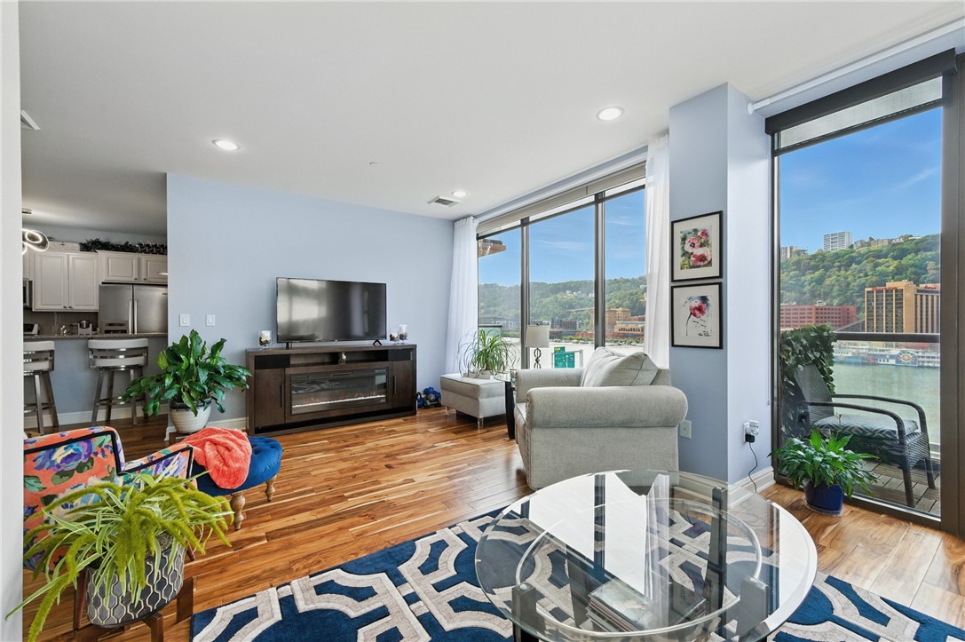 151 Fort Pitt Blvd 501