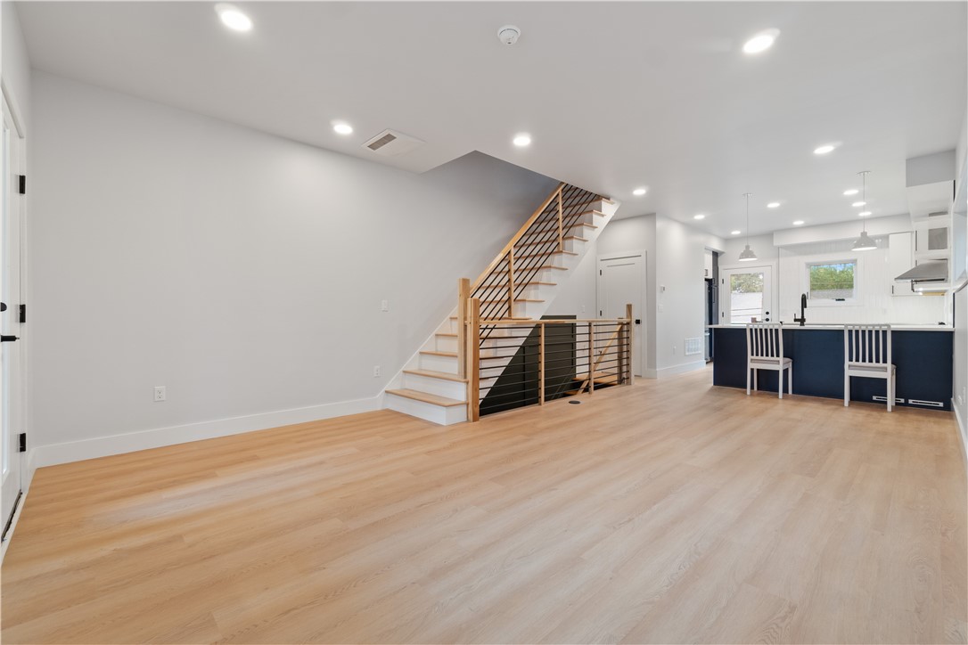 4913 Dearborn Street