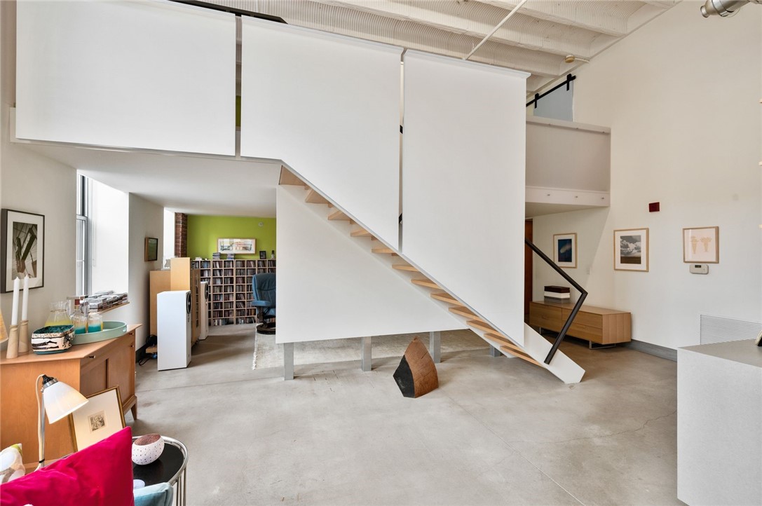 1536 Colwell Street 1