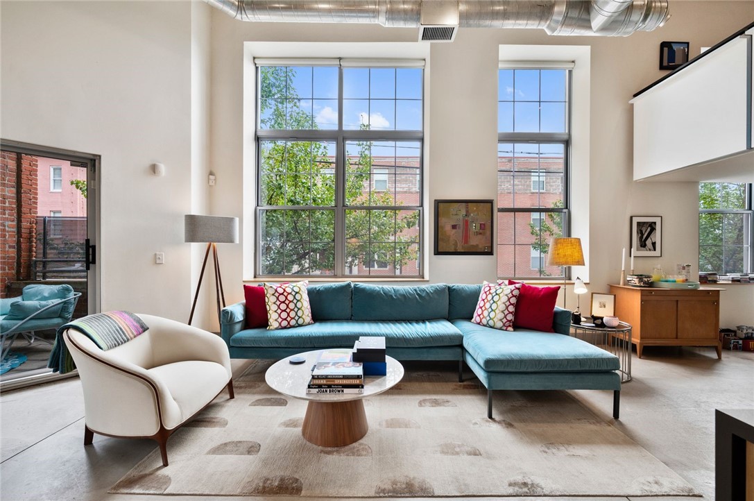 1536 Colwell Street 1