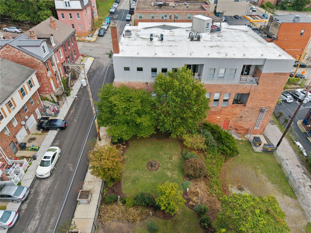 1536 Colwell Street 1