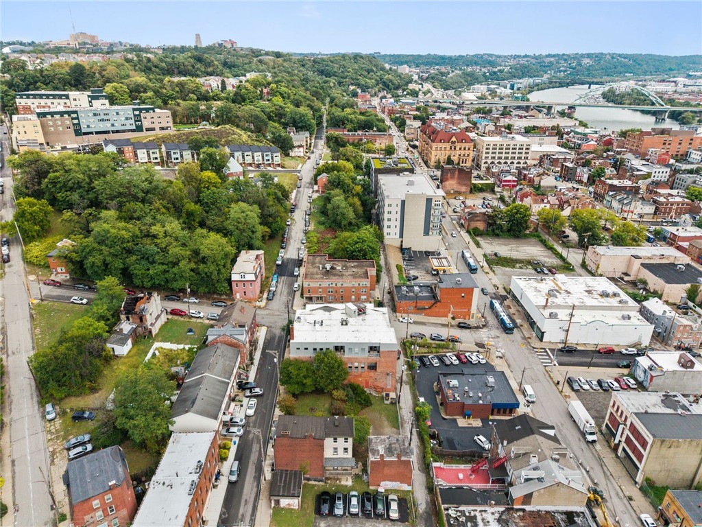 1536 Colwell Street 1