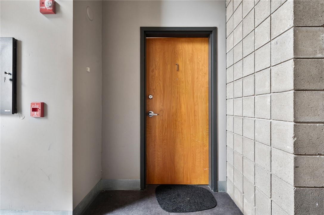 1536 Colwell Street 1