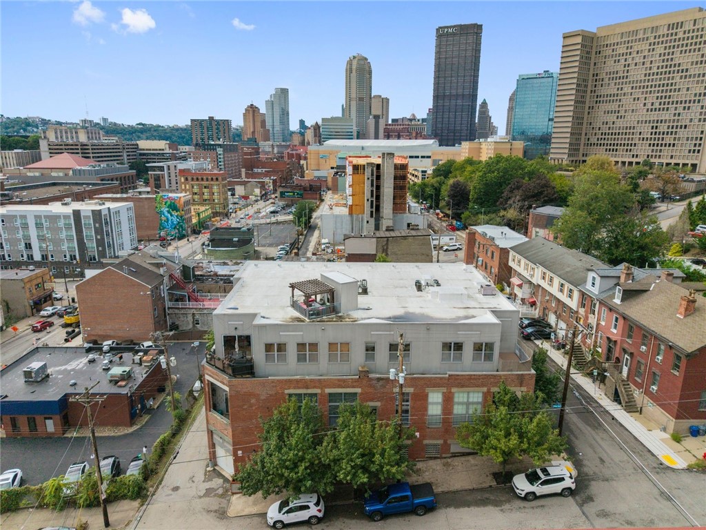 1536 Colwell Street 1