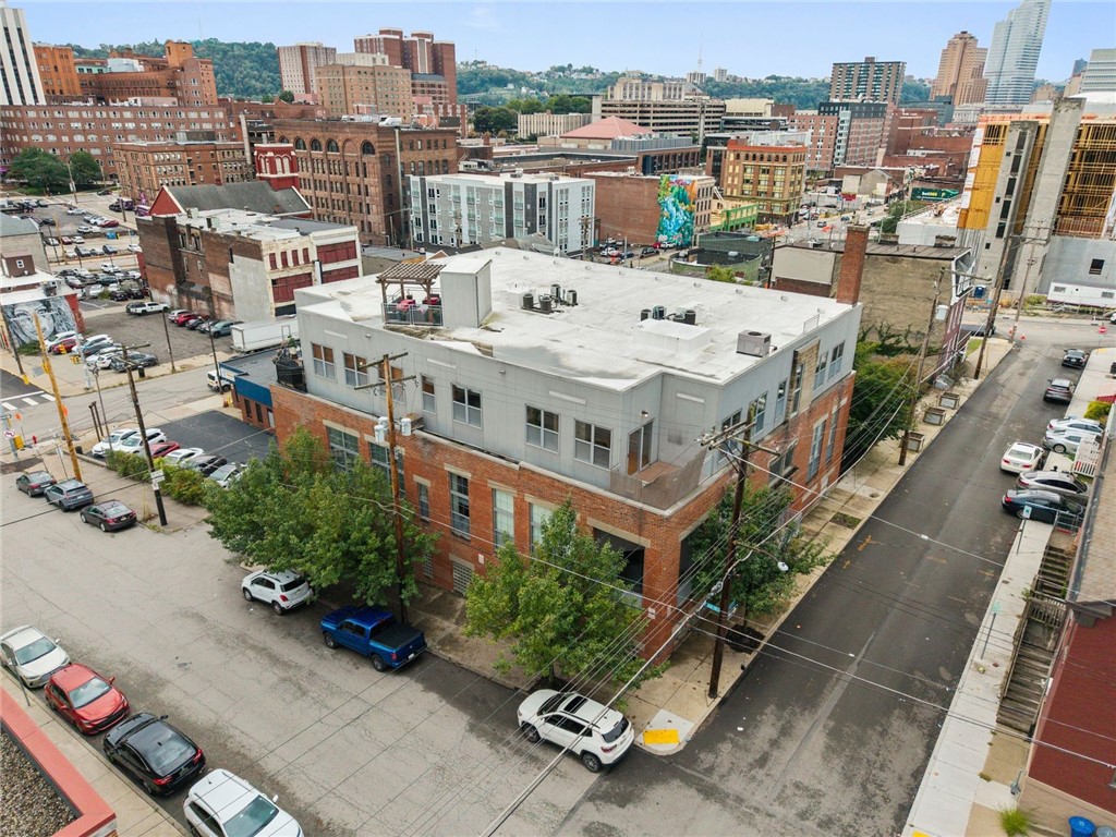 1536 Colwell Street 1