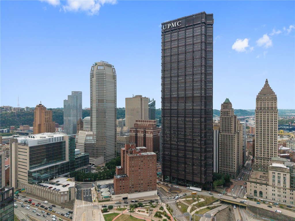 1536 Colwell Street 1