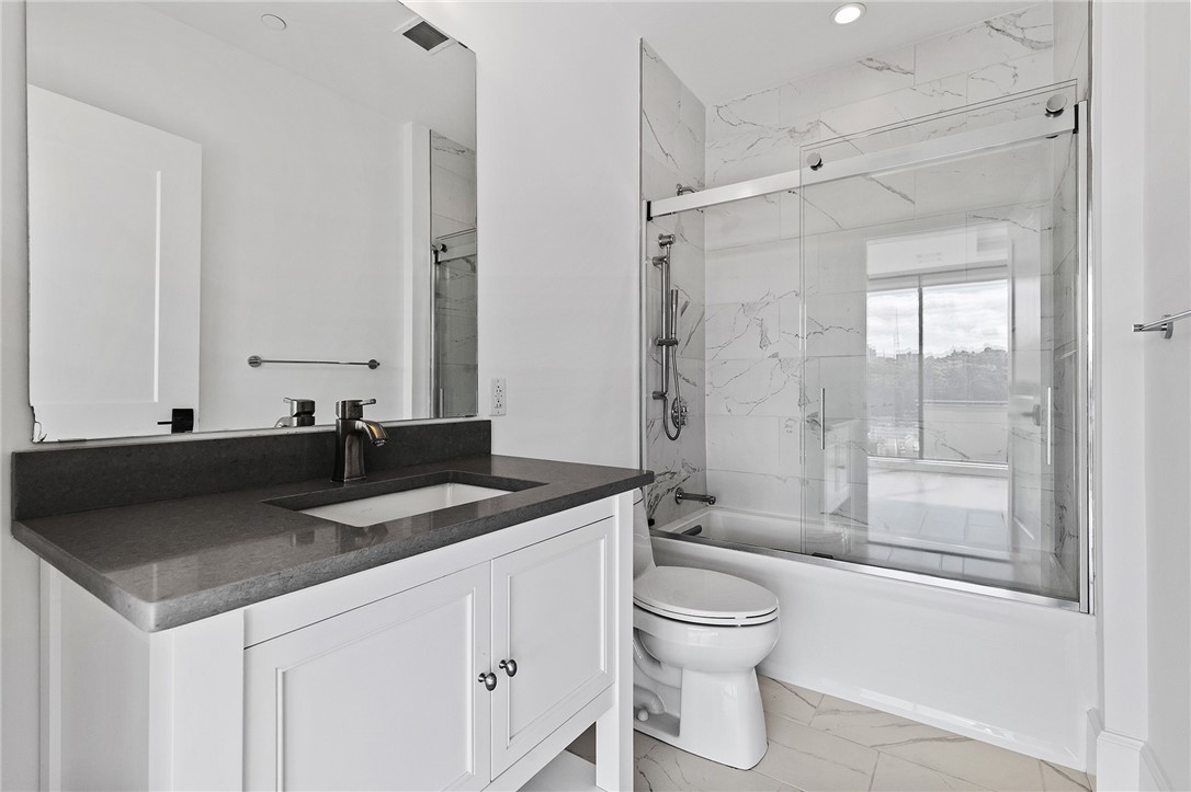 350 Oliver Avenue 1605