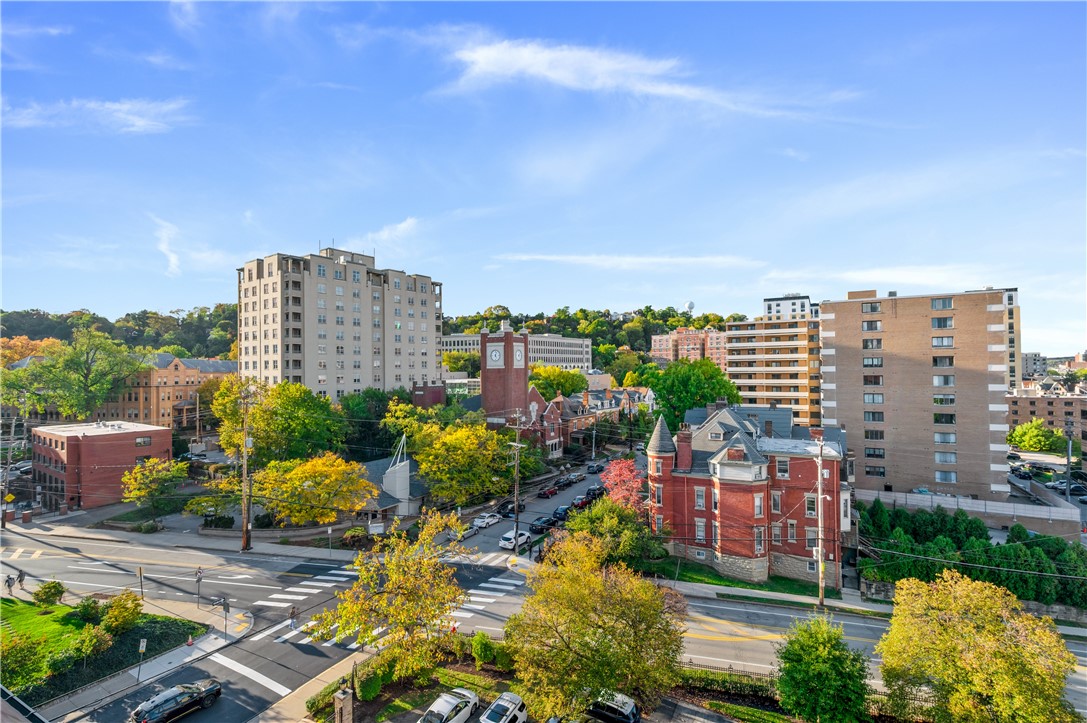 166 N Dithridge St PH5A