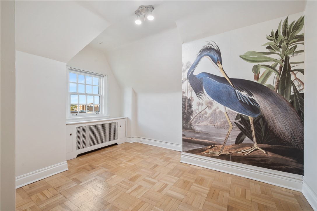 166 N Dithridge St PH5A