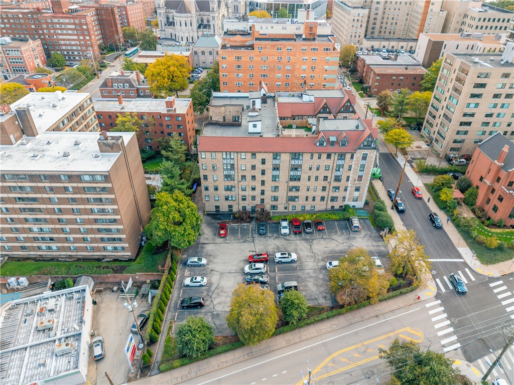 166 N Dithridge St PH5A