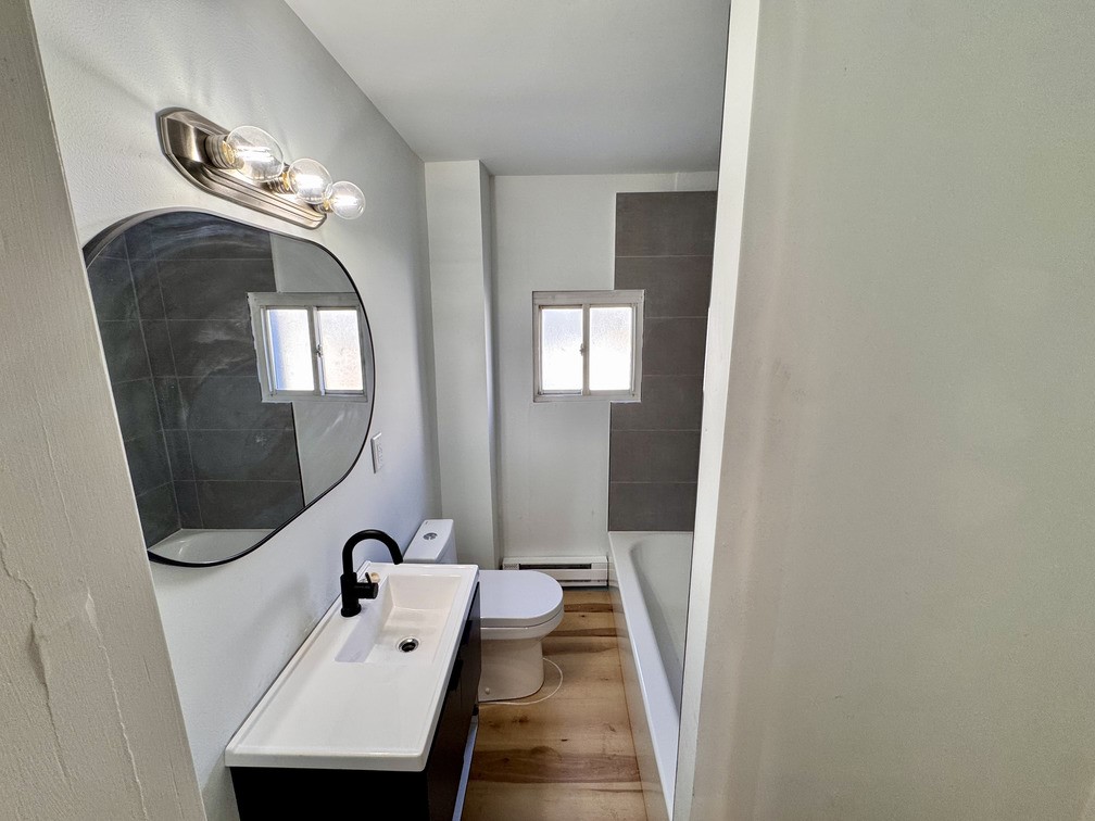 1332 Goettman Steet 3