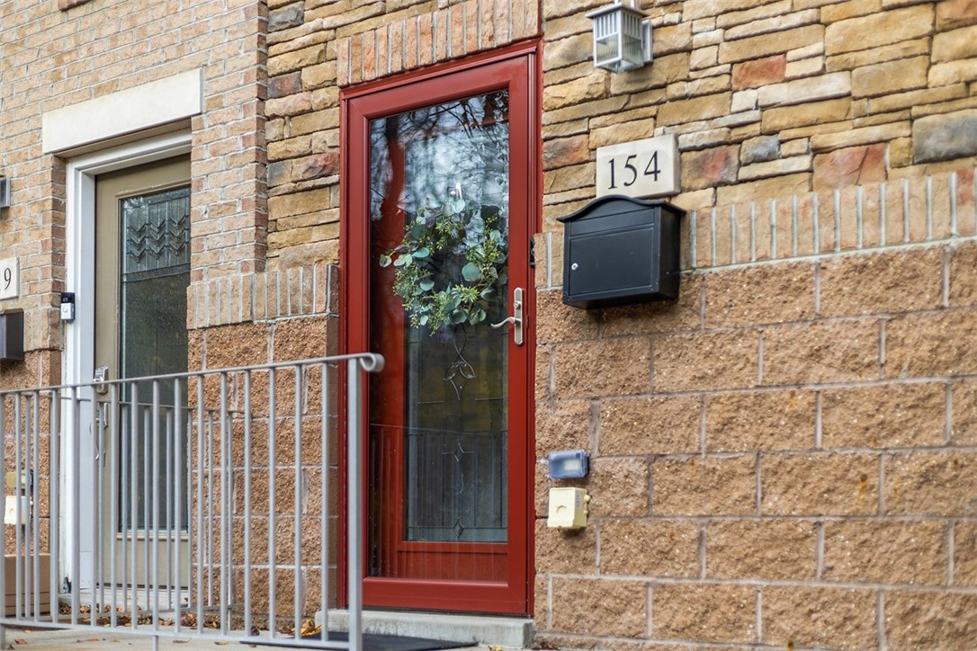 154 Sweetbriar Village Trl