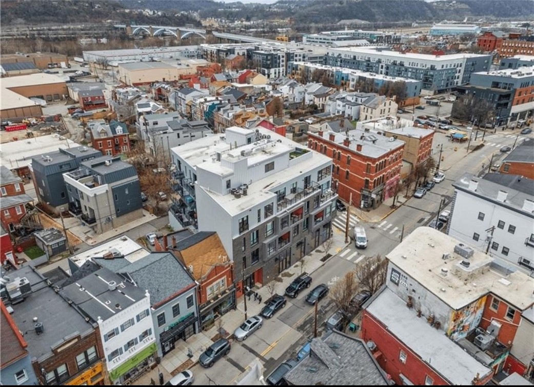 3725 Butler Street 209