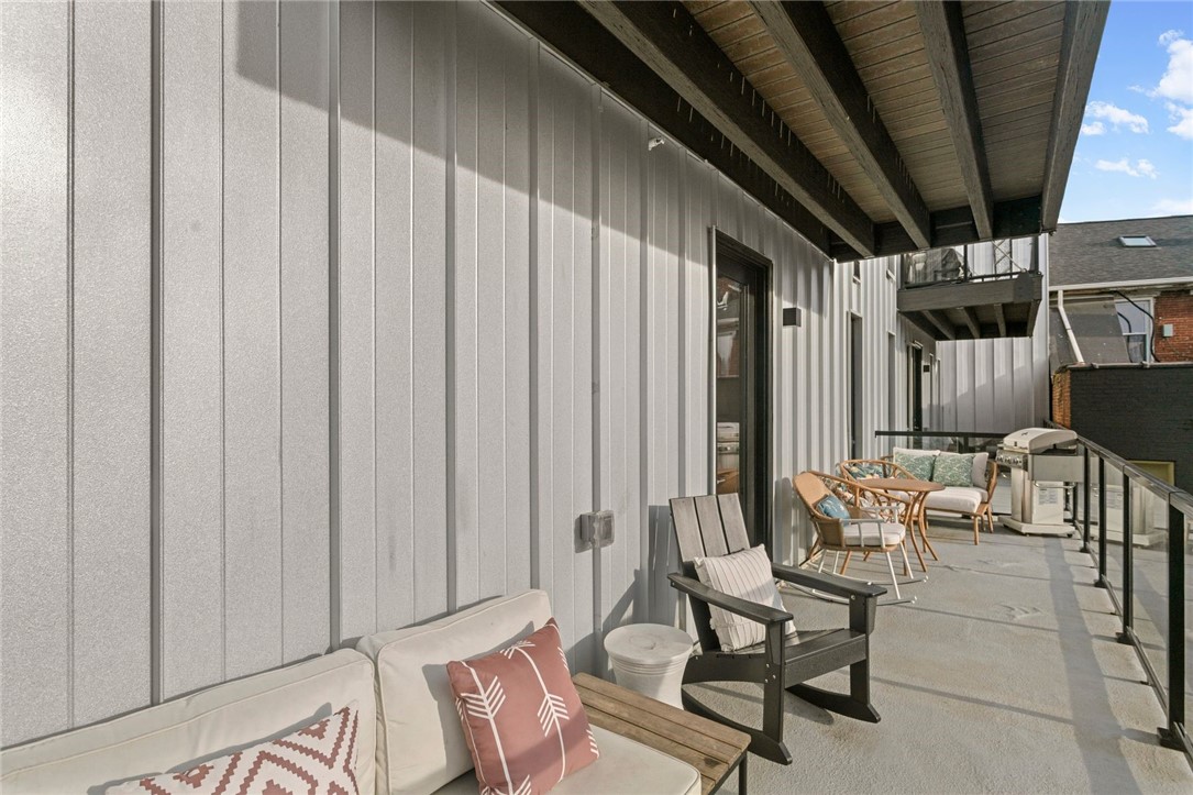 3725 Butler Street 209