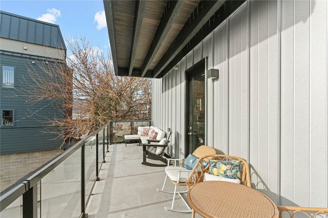 3725 Butler Street 209