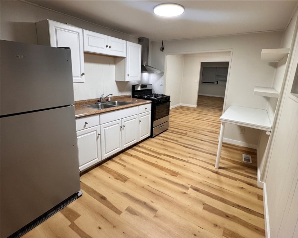 1332 Goettman Street 2