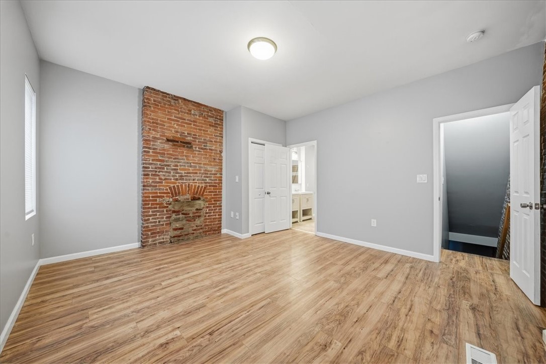 2403 Wrights Way