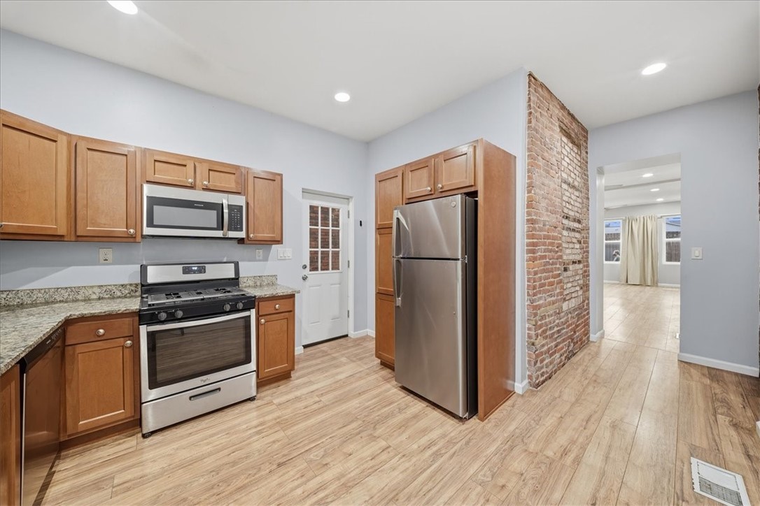 2403 Wrights Way
