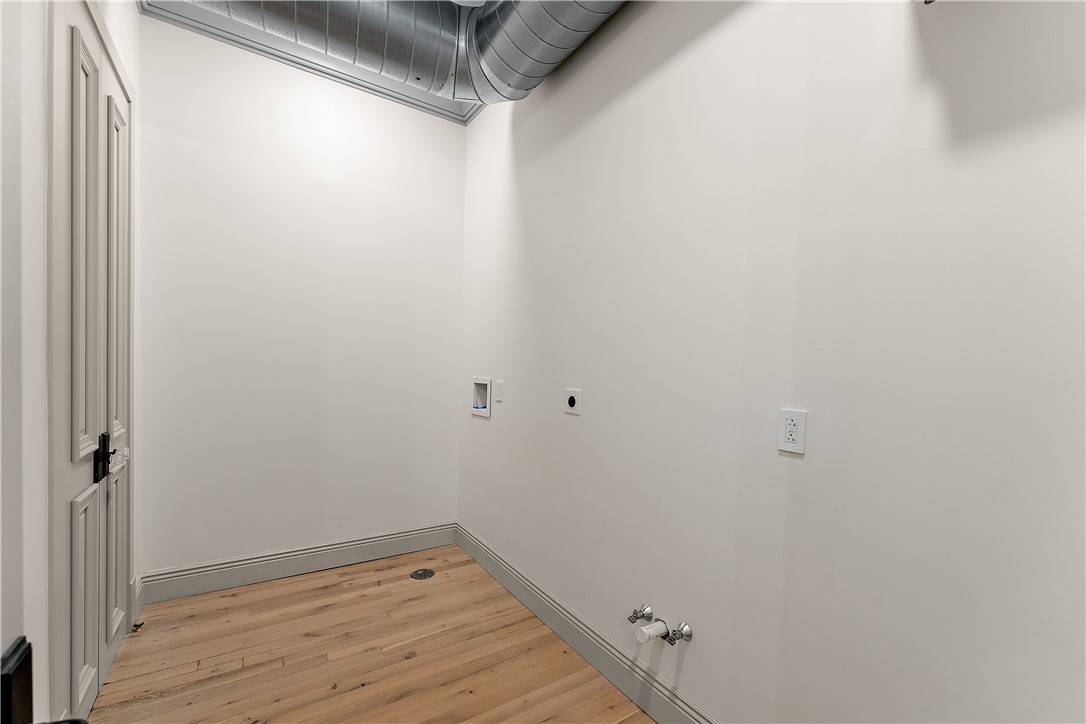 915 Liberty Avenue 501