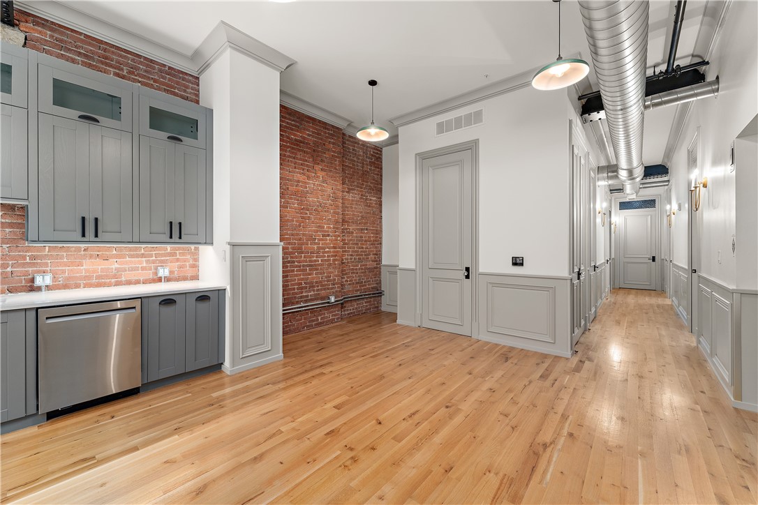 915 Liberty Avenue 501