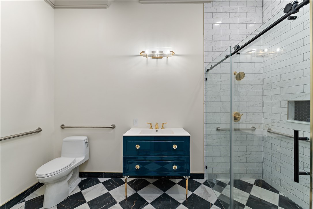 915 Liberty Avenue 501