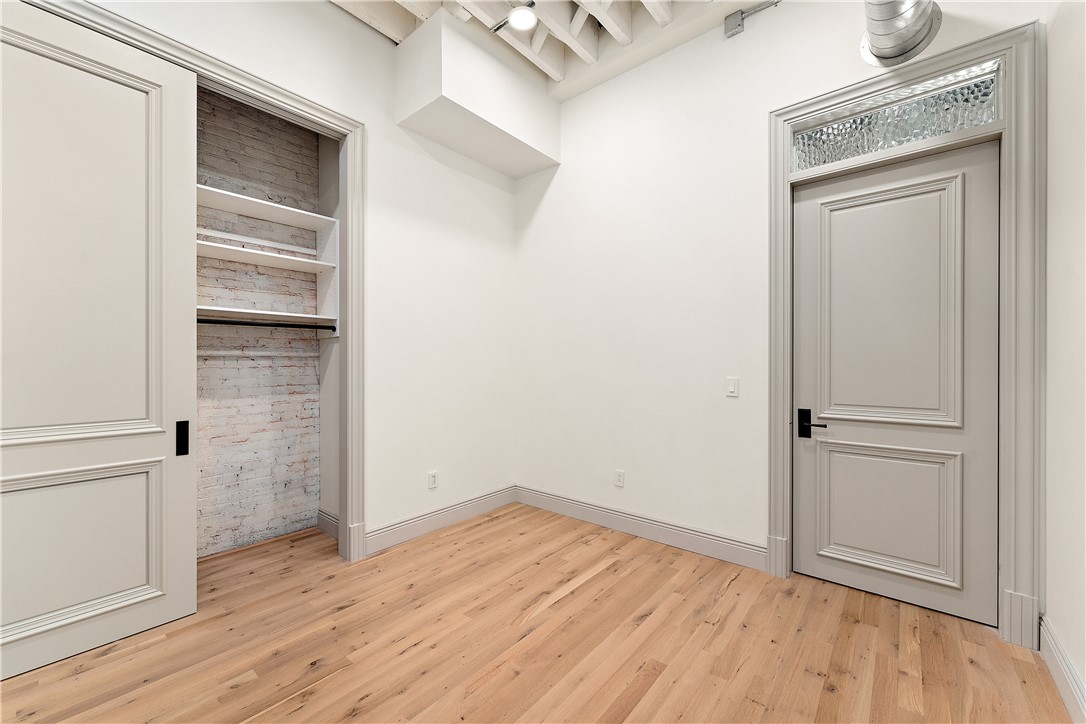 915 Liberty Avenue 701