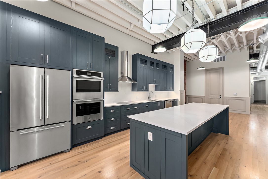 915 Liberty Avenue 701