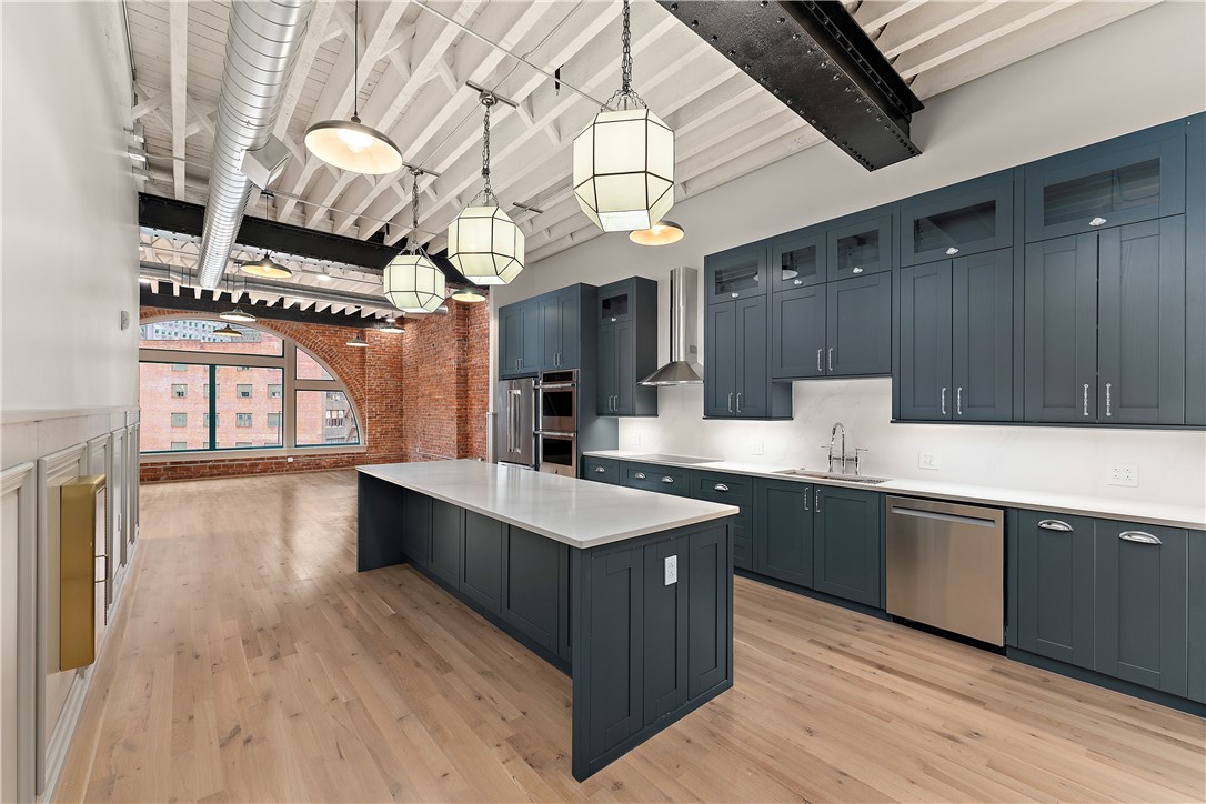 915 Liberty Avenue 701