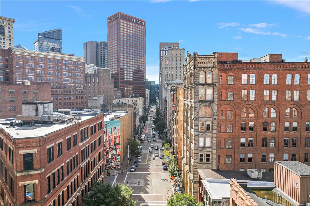 915 Liberty Avenue 601