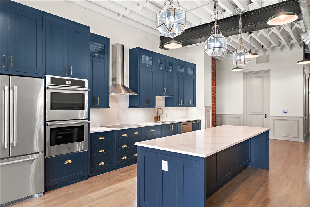 915 Liberty Avenue 601