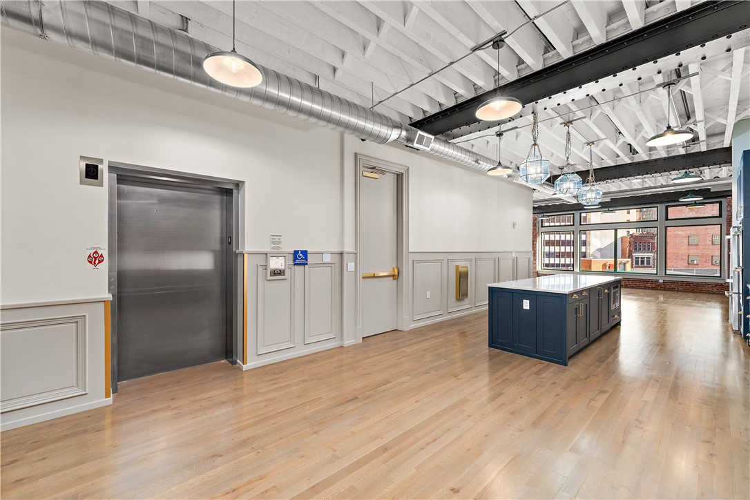 915 Liberty Avenue 601