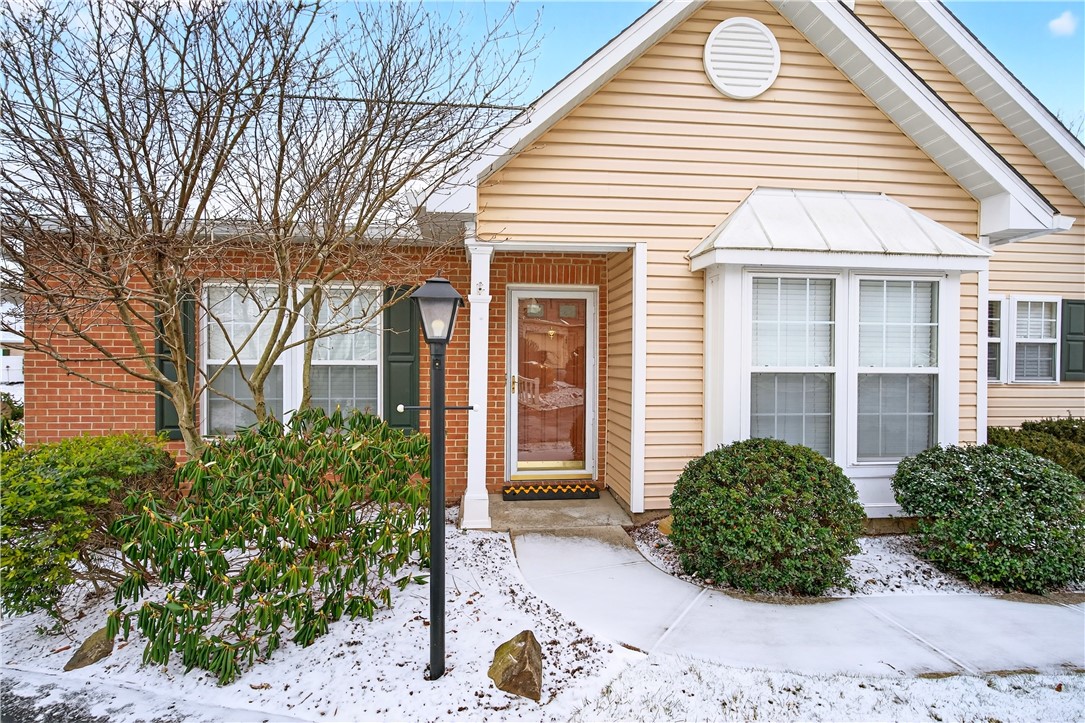 6116 Caledonia Ct