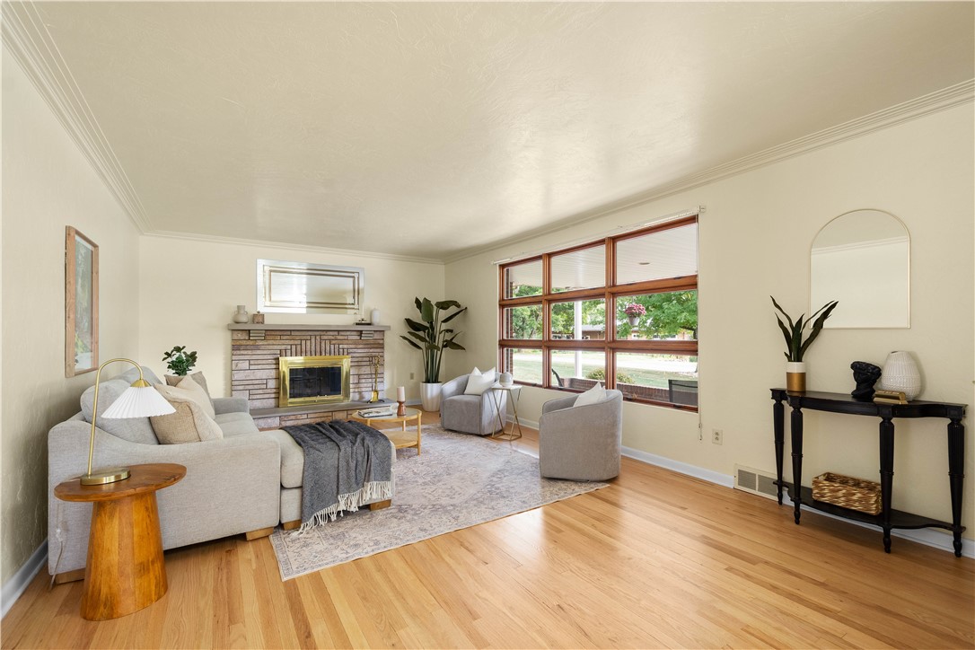5158 Priscilla Dr