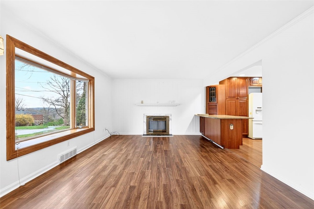 2 Terraceview Ave