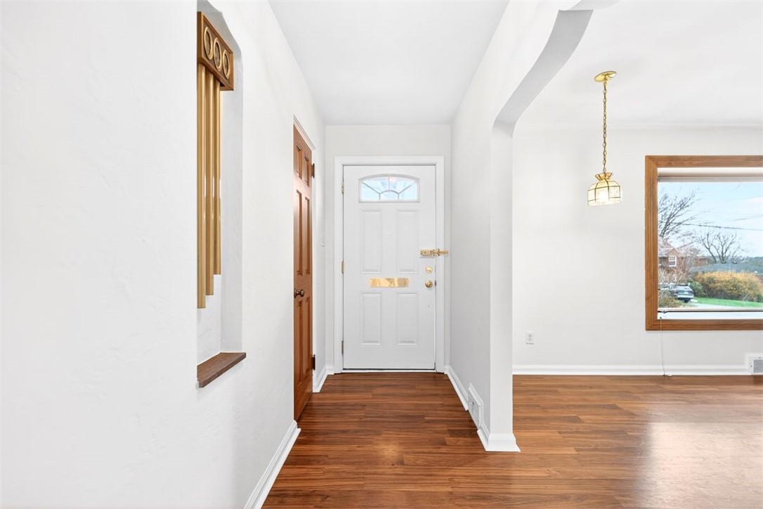 2 Terraceview Ave
