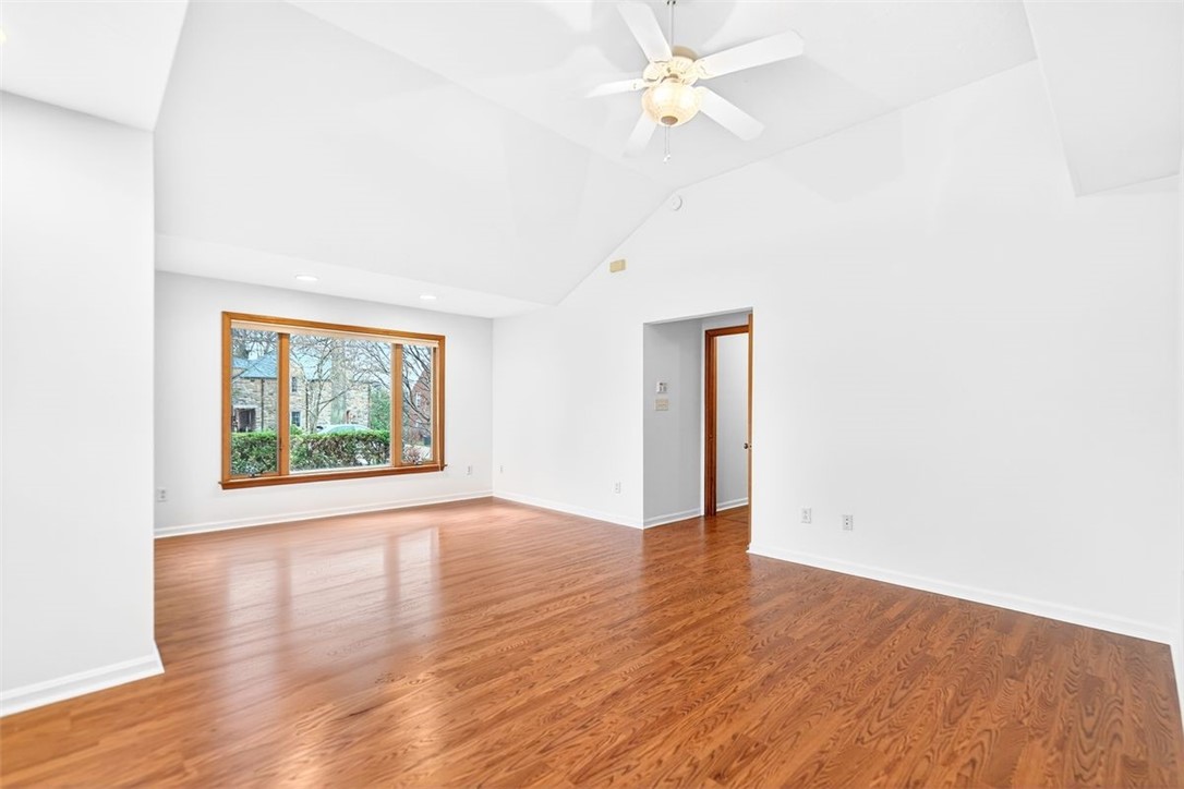 2 Terraceview Ave