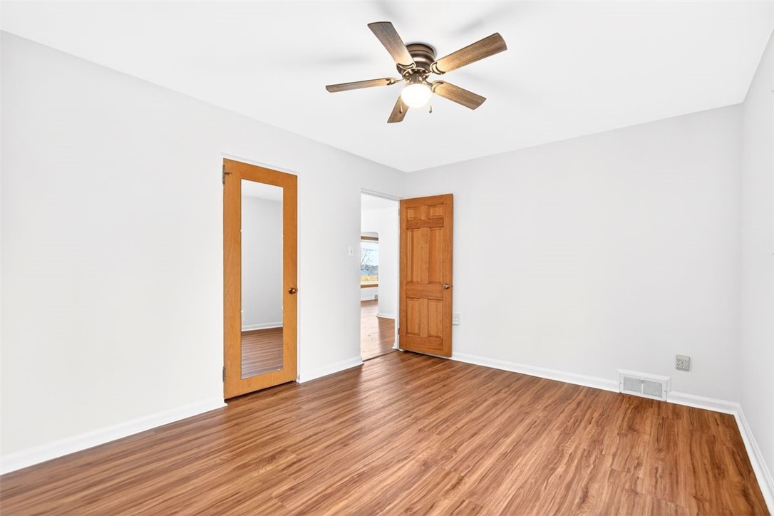 2 Terraceview Ave