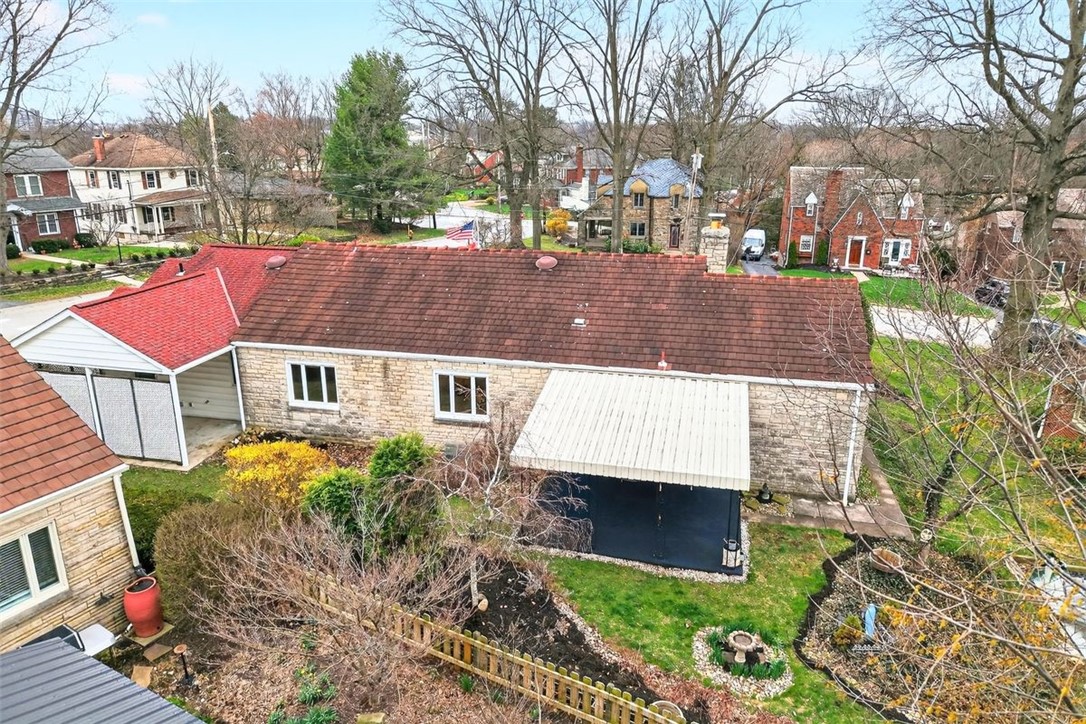 2 Terraceview Ave