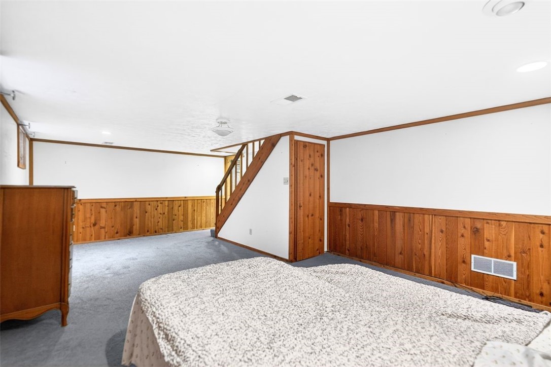 2 Terraceview Ave