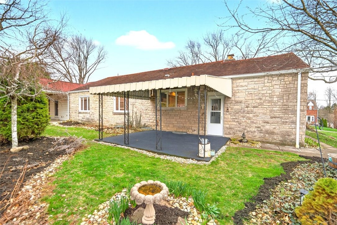 2 Terraceview Ave