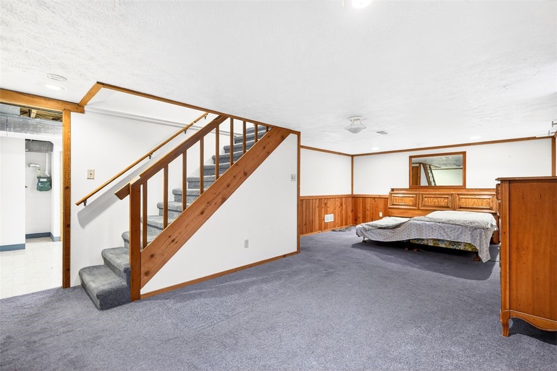 2 Terraceview Ave
