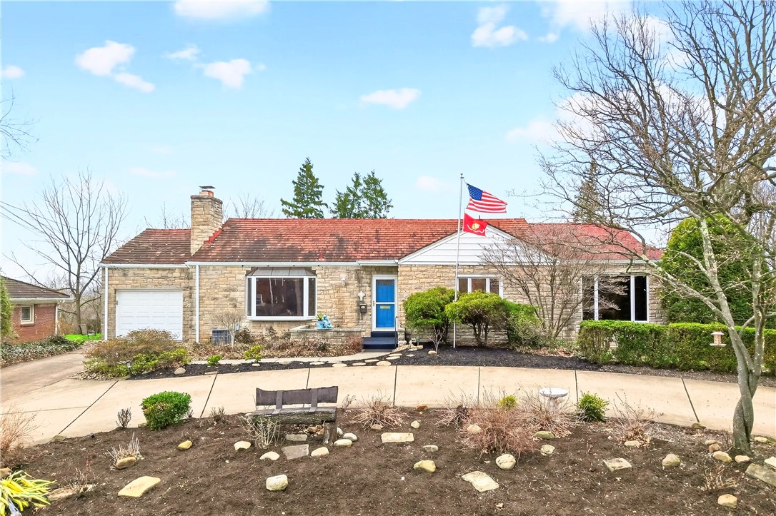 2 Terraceview Ave