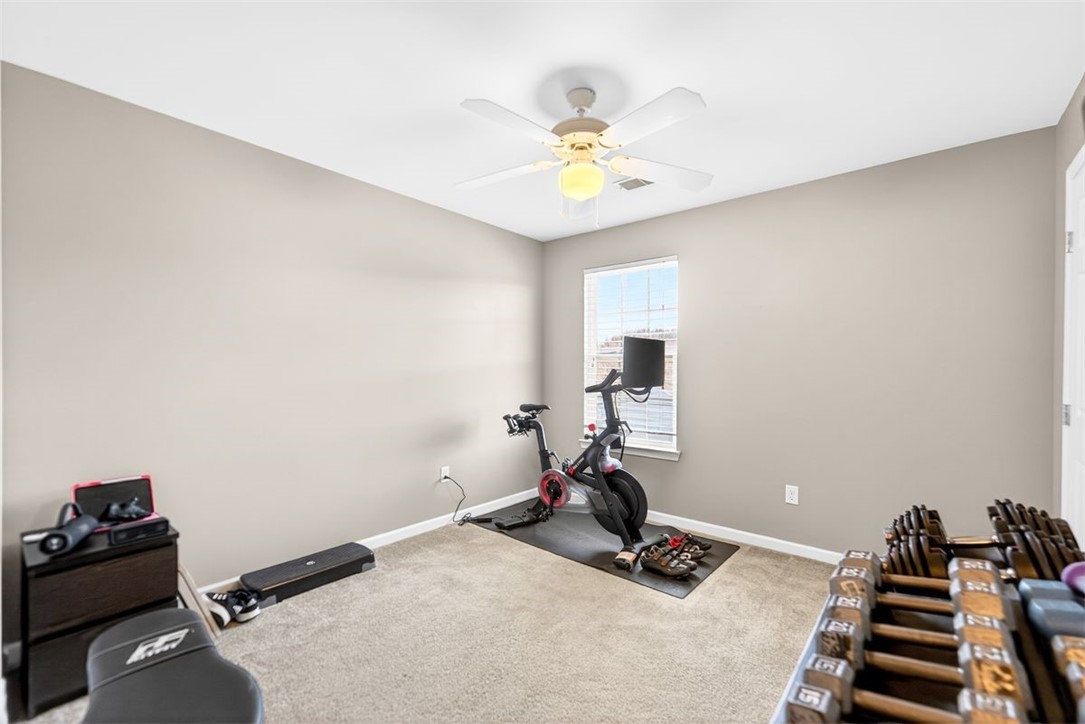 6021 Independence Dr