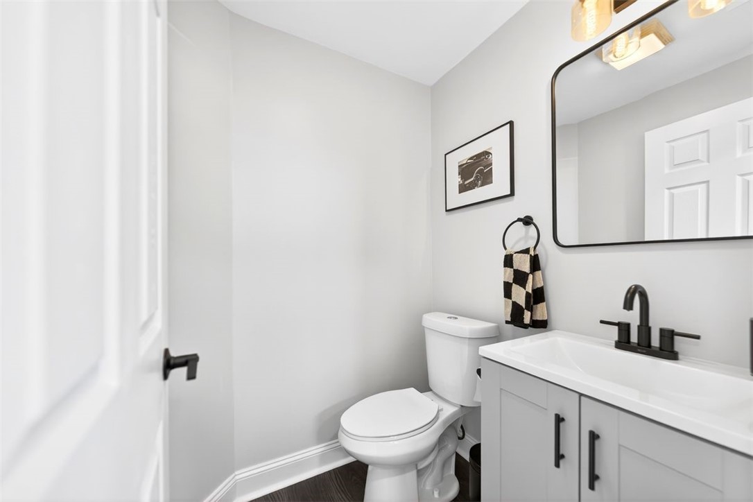 6021 Independence Dr