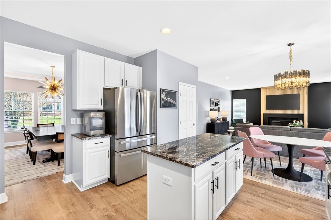 6021 Independence Dr